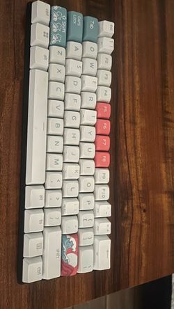 Custom Mechanical Keyboard with Artisan Keycaps