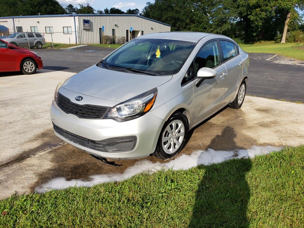 2015 KIA Rio