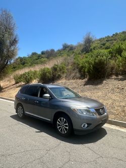 2016 Nissan Pathfinder