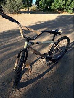 Brand NEW Hiland 26" BMX Cruiser Bike