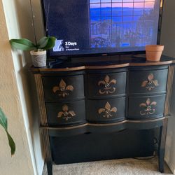 Vintage cubbie stand for living room or hallway