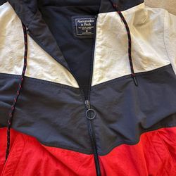 Like-New Abercrombie & Fitch Jacket - Size Medium 