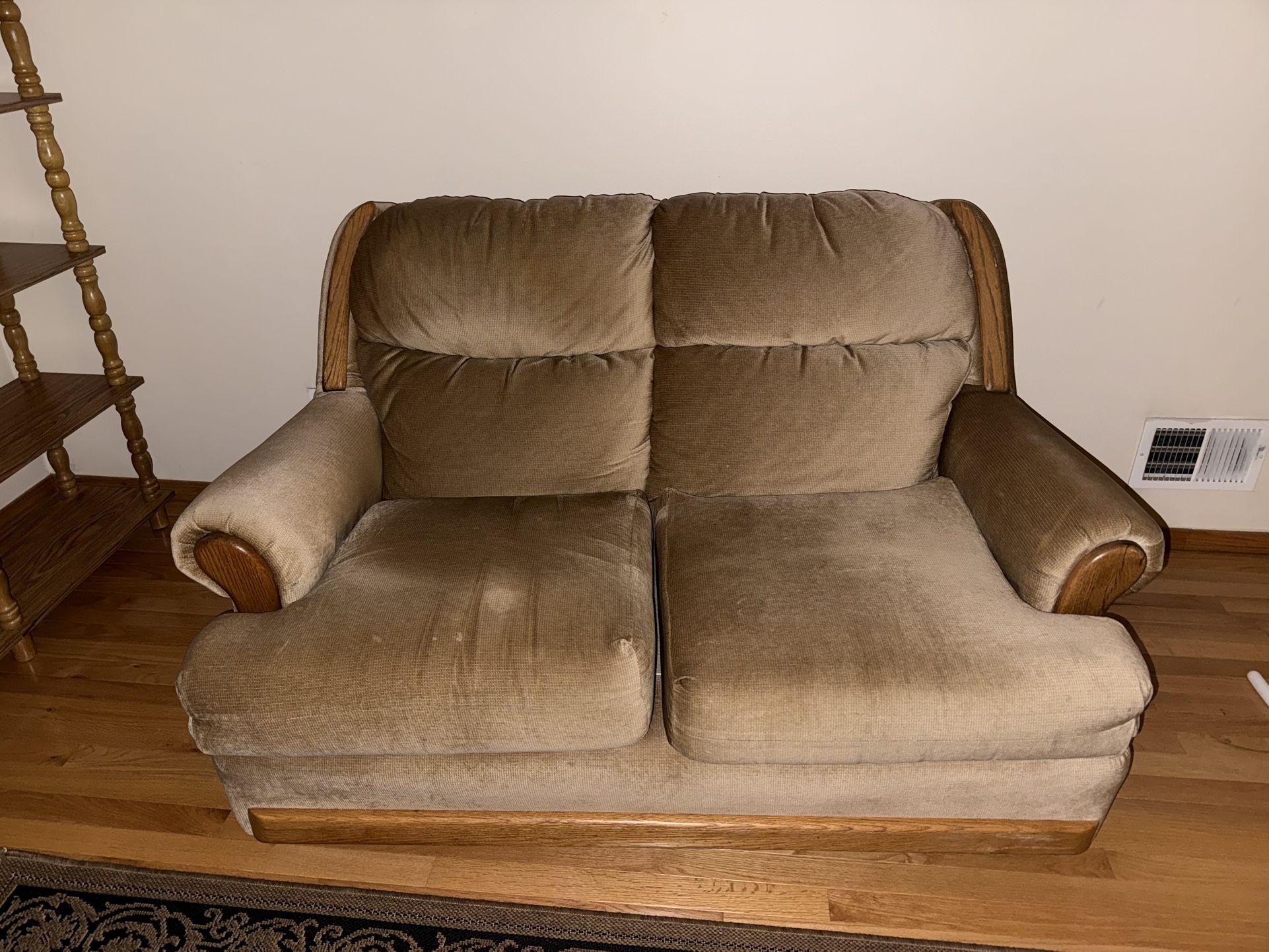 2 Couches(2 seater and a 3 seater)