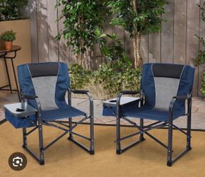 Director chairs with ice crest