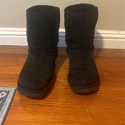 🧸BLACK UGGS🧸