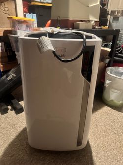 De’Longhi Pinguino Portable Air Conditioner