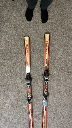 Skis Rossignol 