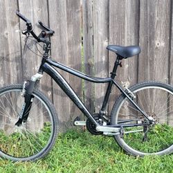 26" Wheels Mountain Bike 21 Speed Schwinn Adult Bicycle
