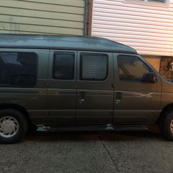 2002 Ford Econoline