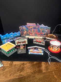 Ho Scale Circus booths - merry- go - round - etc: