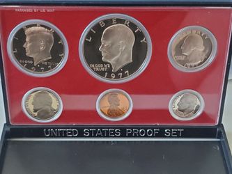 U.S. Mint 1977 United States Proof Coin Set