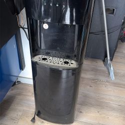 Primo Water Dispenser