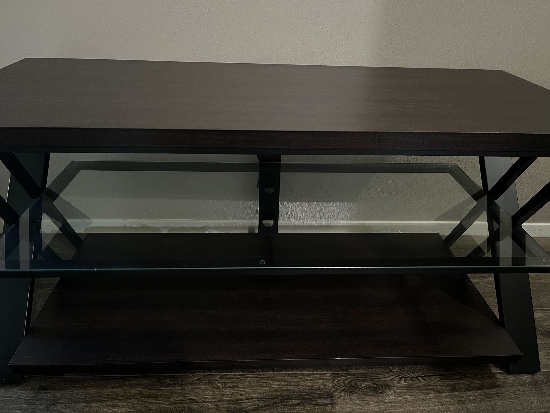 Tv Stand; Excellent Condition! 