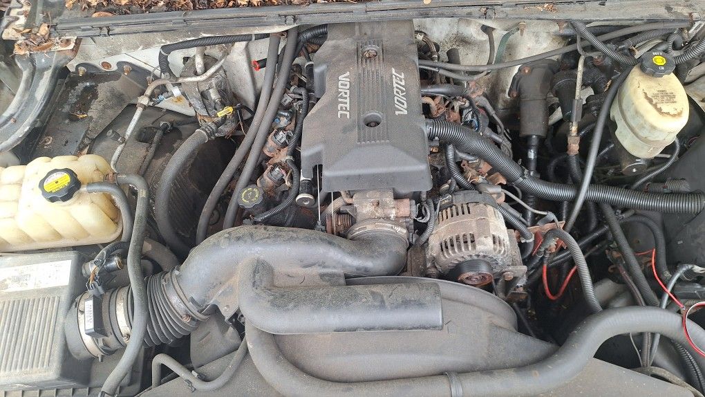 1999 GMC SIERRA 4X4 (Parts Only)