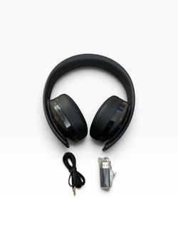 PlayStation Gold Wireless Headset Black Over-Ear w/ USB Adapter & Guide