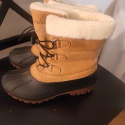 Woman's Snow Boots 