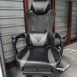 Gaming Chairs 