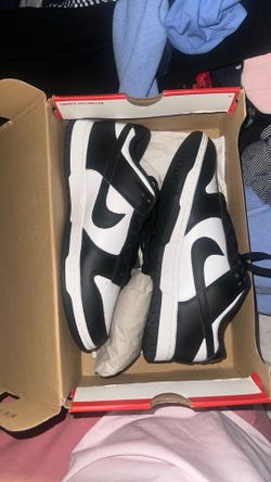 Nike “Panda” New