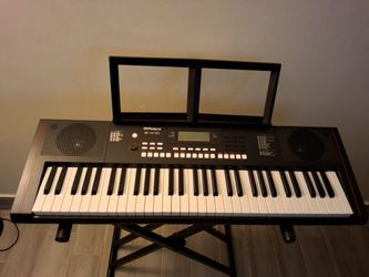 Roland  E-x10  61 Key Keyboard 