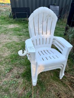 White Plastic Adirondack Patio Chairs