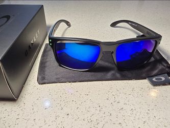Oakley Holbrook Sunglasses Matte Black / Green Polarized New