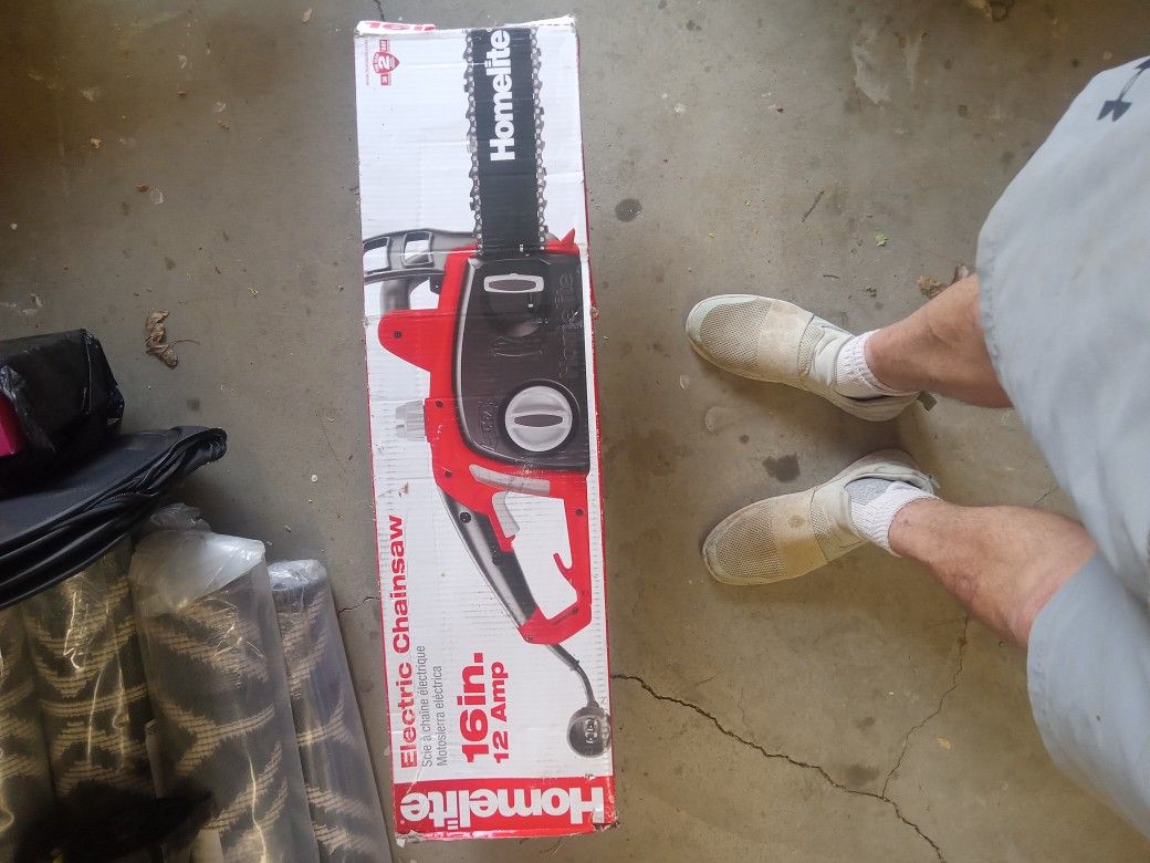Craftsman 16 Inch Electric Chain Saw.