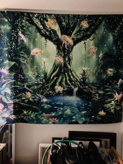 Cool tapestry for black light or normal light