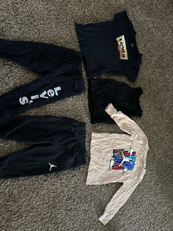 Baby boy clothes size 18-24m