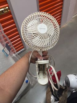 Clip on cooling fan