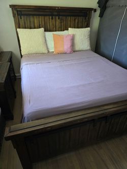 Bedroom set