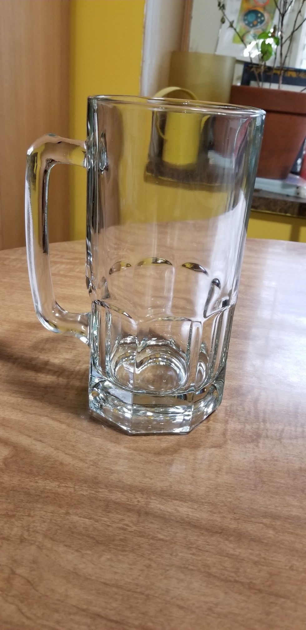 32 oz Large Tall Glass Beer Mug Stein - Fun gift for Valentine's or St. Patrick's Day 1 quart/4 cups