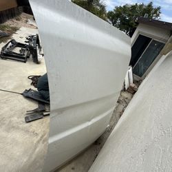 Chevrolet Silverado 2500HD damaged hood 