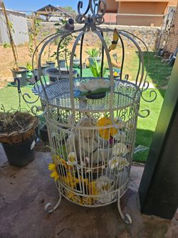 Bird cage decorations