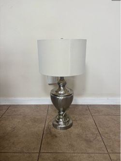 Table lamp