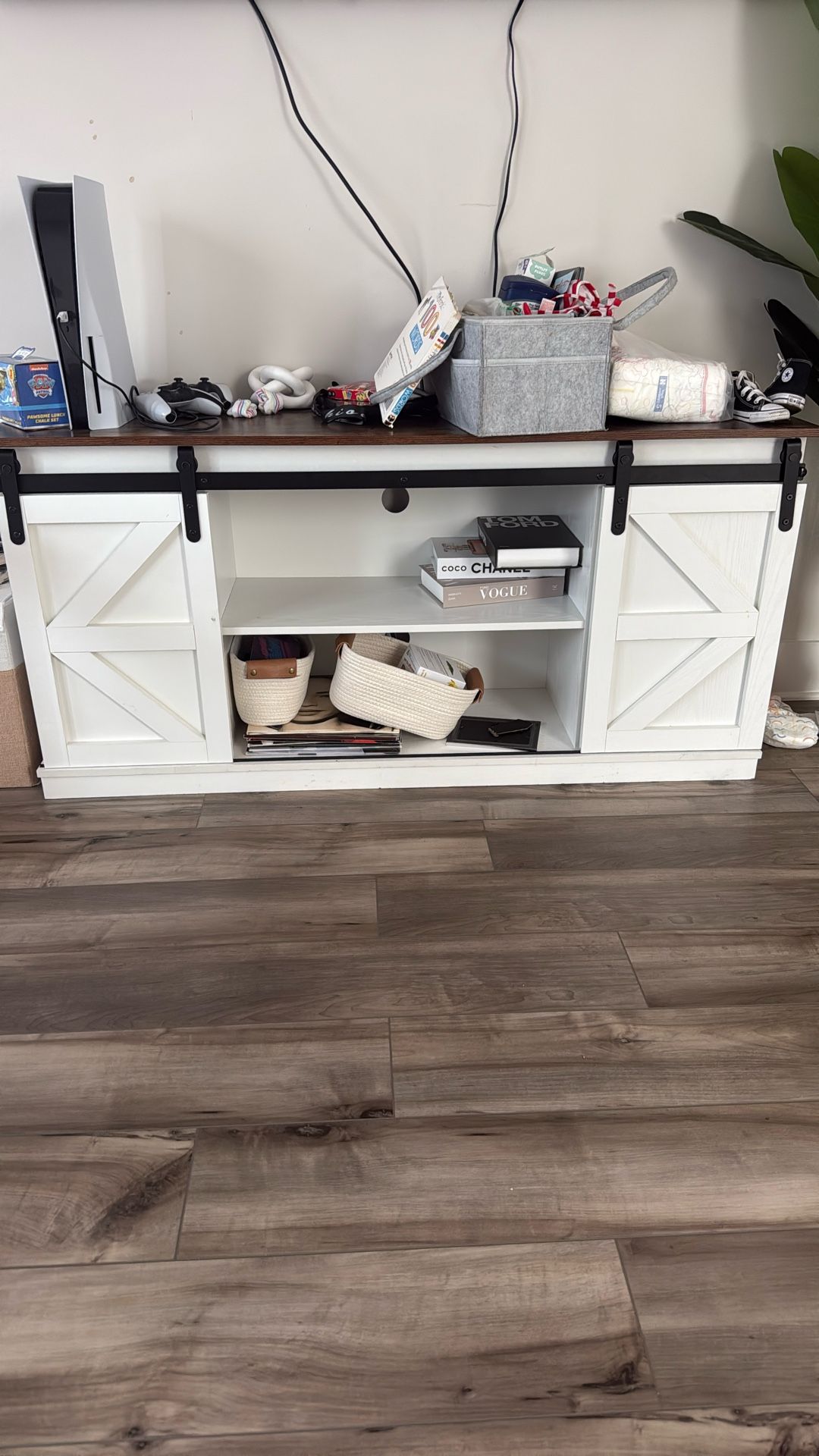 Farm Door Style Tv Stand