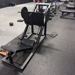Leg Press Machine 