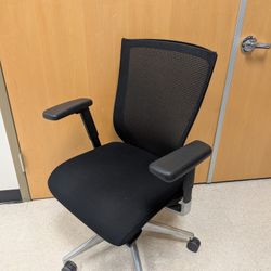 iDesk Oroblanco Task Black Ergonomic Mesh Office Chair