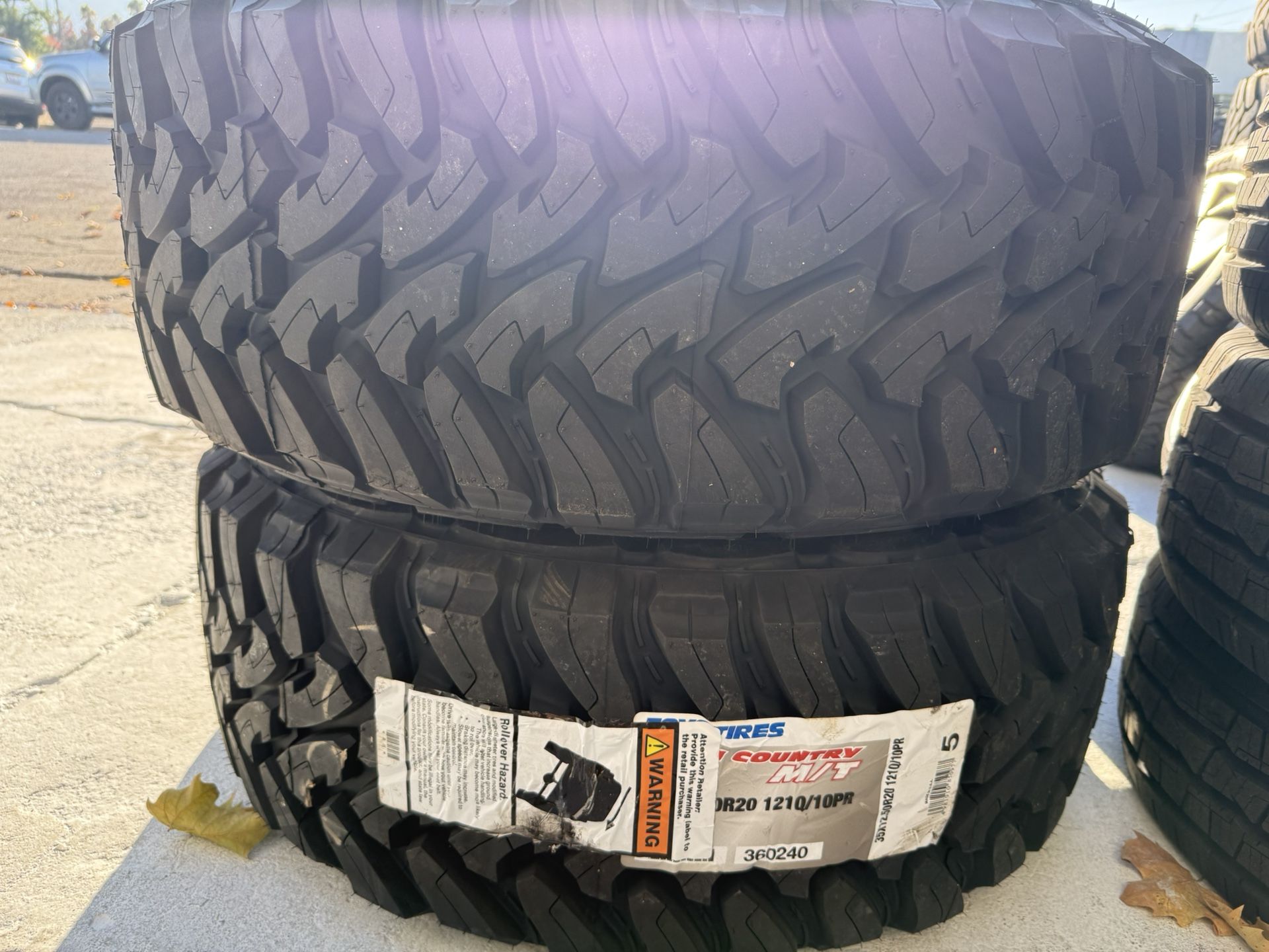 35x12.50R20 4 new tires toyo open country M/T
