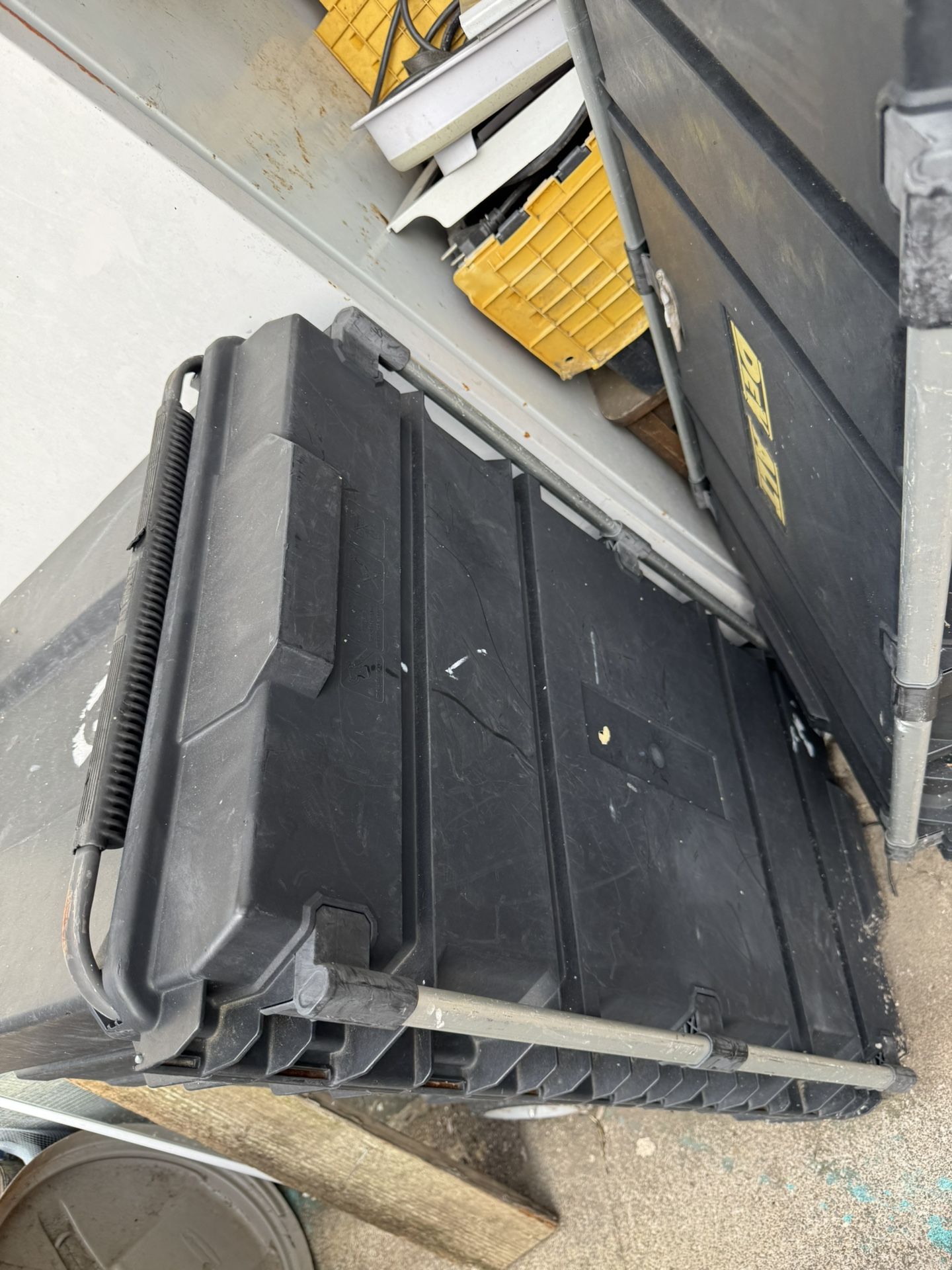 Tool Chest Box Dewalt