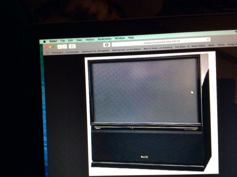 Pioneer Elite 520 HD TV 52 inch