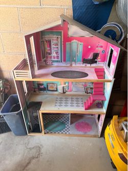 Barbie house