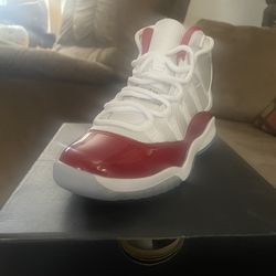 2.5 Kids Jordan Retro 11 Dead stock