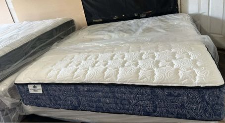King Size Mattress (Colchón King Size)