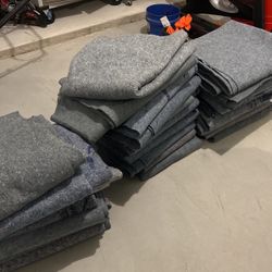 UHaul Moving Blankets