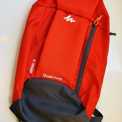 Compact Decathalon Quechua Arpenaz 10 L Backpack