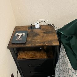 Small Nightstands 