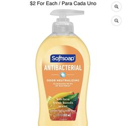 Softsoap Hand soap 