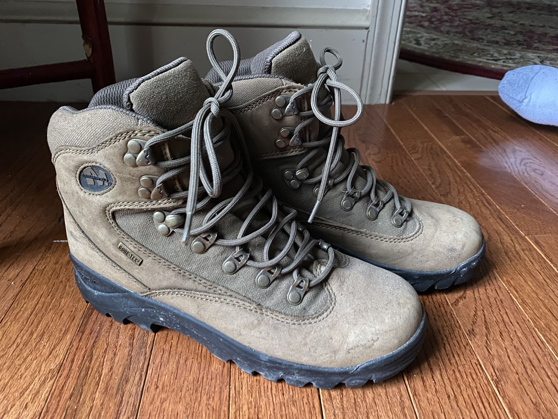 Merrell Gore-tex Boots