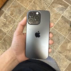 iPhone 16 Pro
