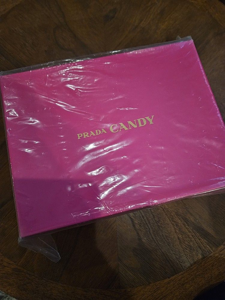 PRADA Candy Vanity Case (Brand New)